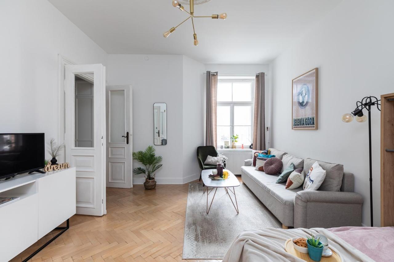 Superapart Krucza 47A Warsaw Ngoại thất bức ảnh